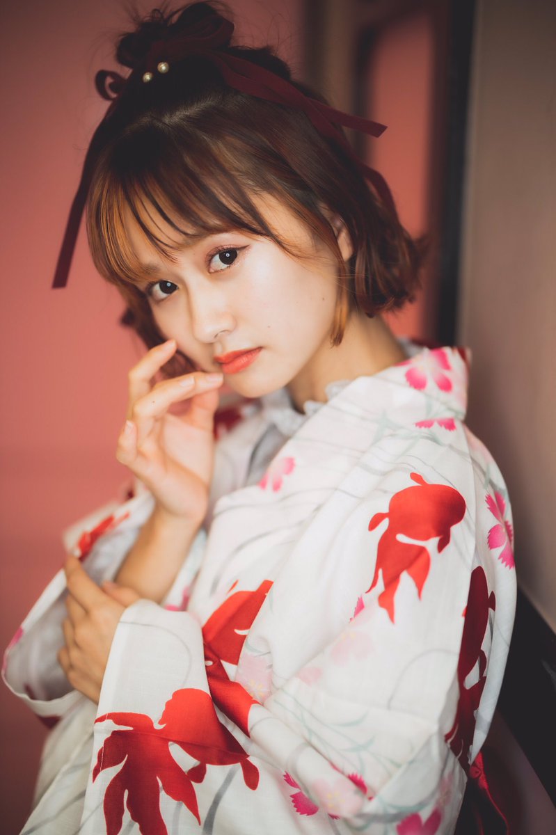 k_seseragi's tweet photo. 『涼しげに浴衣で泳ぐ金魚達⁉︎』

🌷2020.9.20 #kurumichance 
🌷model:Akariさん(@Akari18183448 )
🌷location:#StudioPINK
🌷lens:#RF50mm F1.2 https://t.co/BABa4aodP3