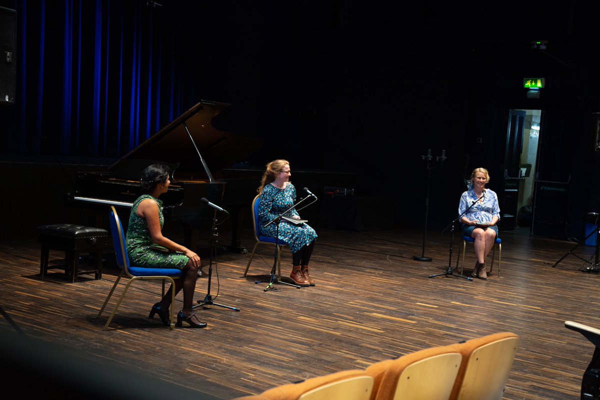 SongEasel's tweet photo. Some super shots from our concert on Saturday with a #SocialDistancing live audience! The Great Hall at @BlackheathHalls was packed for an engaging pre-concert talk with @NatashaLoges &amp; @_natashariordan, &amp; exquisite #DieschöneMüllerin from @julienvmnz &amp; @PianoLieder #resumption https://t.co/SVsb1wmTcQ