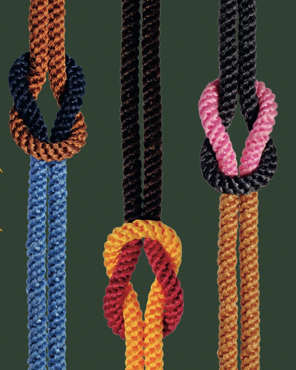 Handbraided macramé bracelets with seasonal colours made from recycled plastic bottles
#novastellabracelets #handcrafted #macramé #ecofriendlyjewellery #recycledfashion #zerowaste #unisexfashion #style #fashion #environmentalawarenenss #braceletaddict #unisexbracelet #handbraided