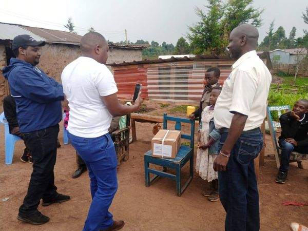MoranPublishers's tweet photo. We delivered books donation to the family of Nyakinyua and Mwangi ('PENCIL and RUBBER' kids) in #Nyandarua. Our commitment to provide books to them throughout their schooling life remains our top priority. ##schoolsreopening #NIBF2020 https://t.co/ynAoPB1m3k