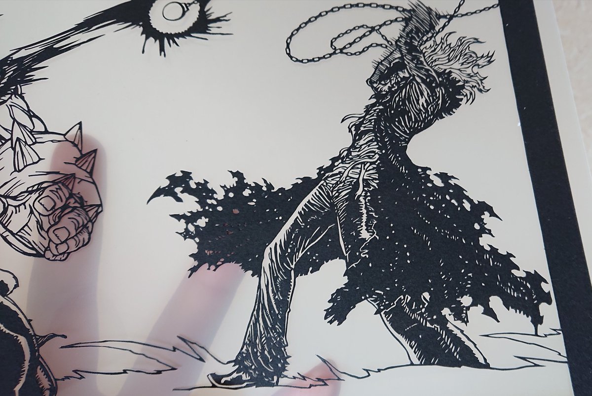 ゆき ニンジャスレイヤー ゲイシャ カラテ シンカンセン アンド ヘル より ジェノサイド サイクロプス切り絵 白を多くして サツバツ そしてゼン という感じを目指してみたんですが 私の技量程度ではなかなか 何たる余湖先生の圧倒的サツバツ空間
