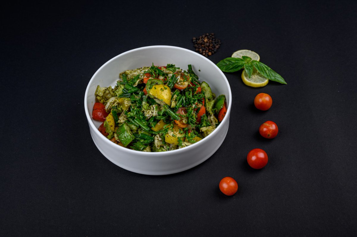 kajal8080's tweet photo. Fattoush
#Middleasternsalad
#Healthy #veggies #salad #levantinedressing #MiddleEast #eatmoresalad #summermeals #Healthshots #foodie https://t.co/rpizP7mTSs