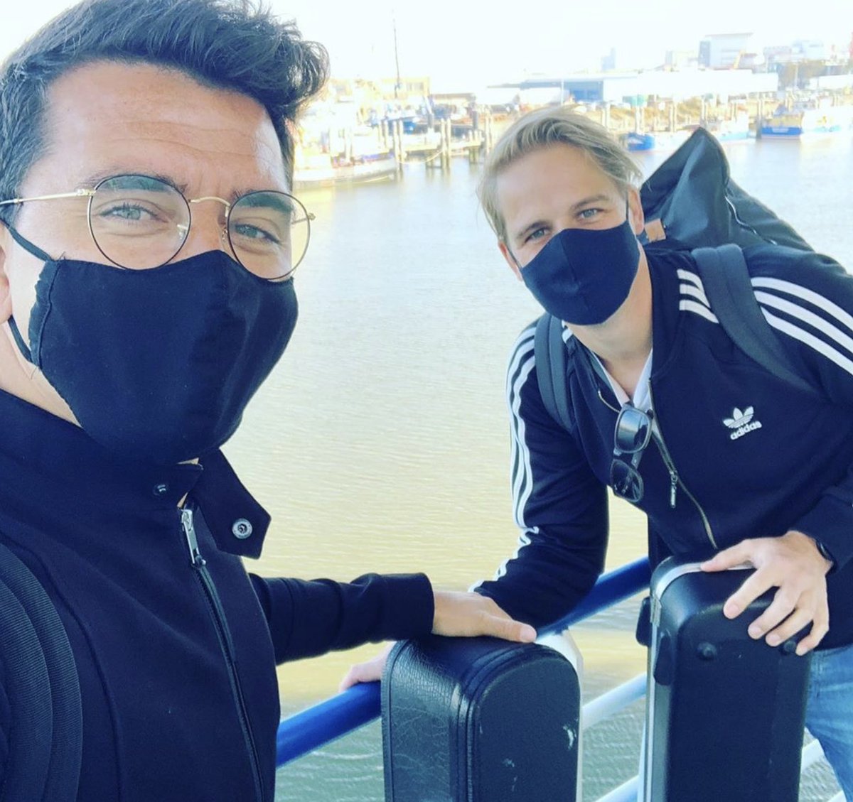 matthijnbuwalda's tweet photo. Paar dagen op liedjesjacht met @JanSmit 🙂👌🏼 https://t.co/YGu16V8hHV