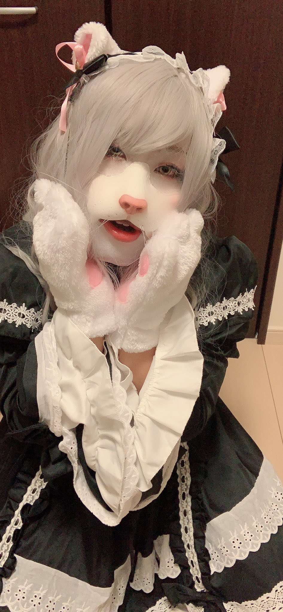 ふぉぐ ケモ女装 ようやく獣化できました 今度はゴスロリネコちゃんですにゃー バレてた笑 いつもよりちょっとおしとやかにしてみたけどうまくできてるかなー ฅ v ฅ ケモ女装 特殊メイク フェイスペイント Transformation ふぉぐ ケモ女装 ようやく獣化できました 今度はゴスロリネコちゃんですにゃー バレてた笑 いつもよりちょっとおしとやかにしてみたけどうまくできてるかなー ฅ v ฅ ケモ女装 特殊メイク フェイスペイント Transformation
