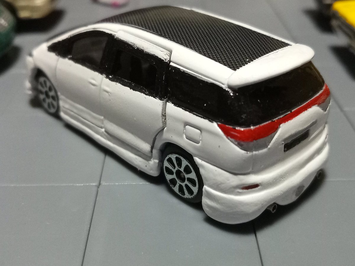 トミカ改造 #トヨタエスティマ スポーティカスタム仕様を紹介します