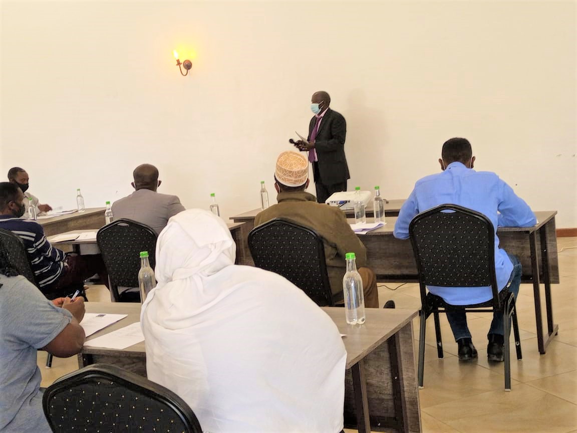 RCKKenya's tweet photo. “The best weapon is to sit down and talk” Nelson Mandela. 

@RCKKenya continues to apply this through spreading messages of peace among refugees and host communities in Nairobi, Garissa, Dadaab, Kakuma and Kalobeyei. #InternationalDayofPeace #ShapePeaceTogether #KeepingHopeAlive https://t.co/CHWvZRRTj1