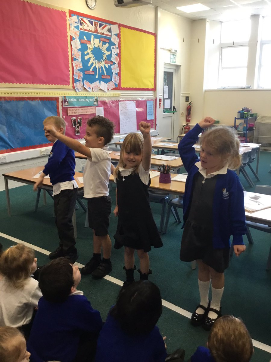 TroonWillow's tweet photo. Learning our story ‘Supertato’. https://t.co/KZUVOLFfdz