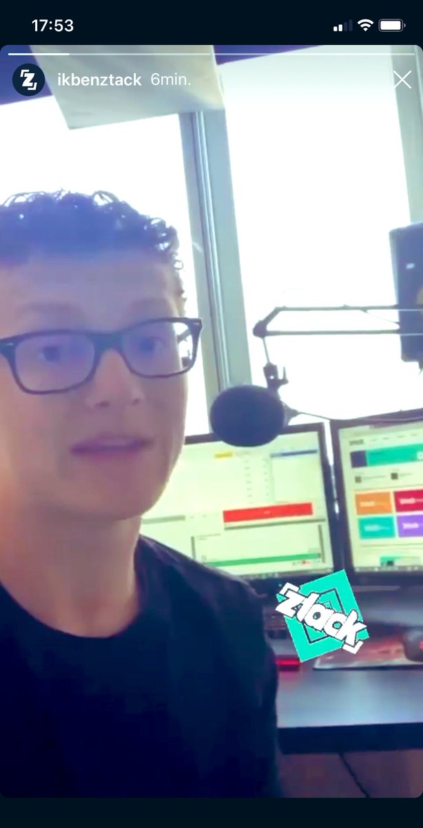 Thuisquarantaine-radio bij <a href="/ikbenztack/">ZTACK</a> Friso doet zijn show live vanuit zijn zolderkamer. Nu op ztack.nl en op oa Sonos en Tunein.