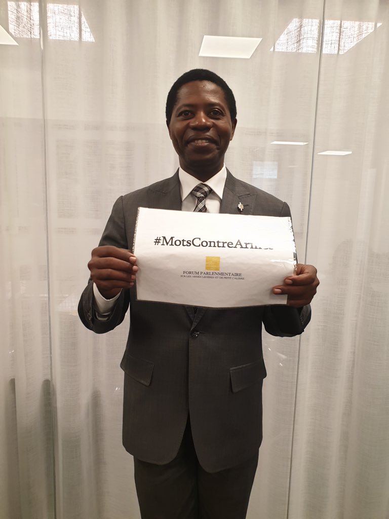 emah_paul's tweet photo. Happy international peace day.
#PalabrasNoBalas #MotsContreArmes #WordsOverBullets #PFSALW https://t.co/00w4JeqBoK