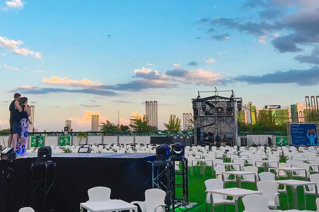 Divertirse con seguridad ha sido posible. 🙌 Ahora tenemos que seguir cuidándonos. 😉
¿Qué echarás de menos de este verano? 💙

📸 @gonzagallego ➡️ Loco Bongo
📸 Manuel Toro ➡️ <a href="/Medias_Puri/">Medias Puri</a>
📸 <a href="/SingAlong_es/">Sing-Along</a>
