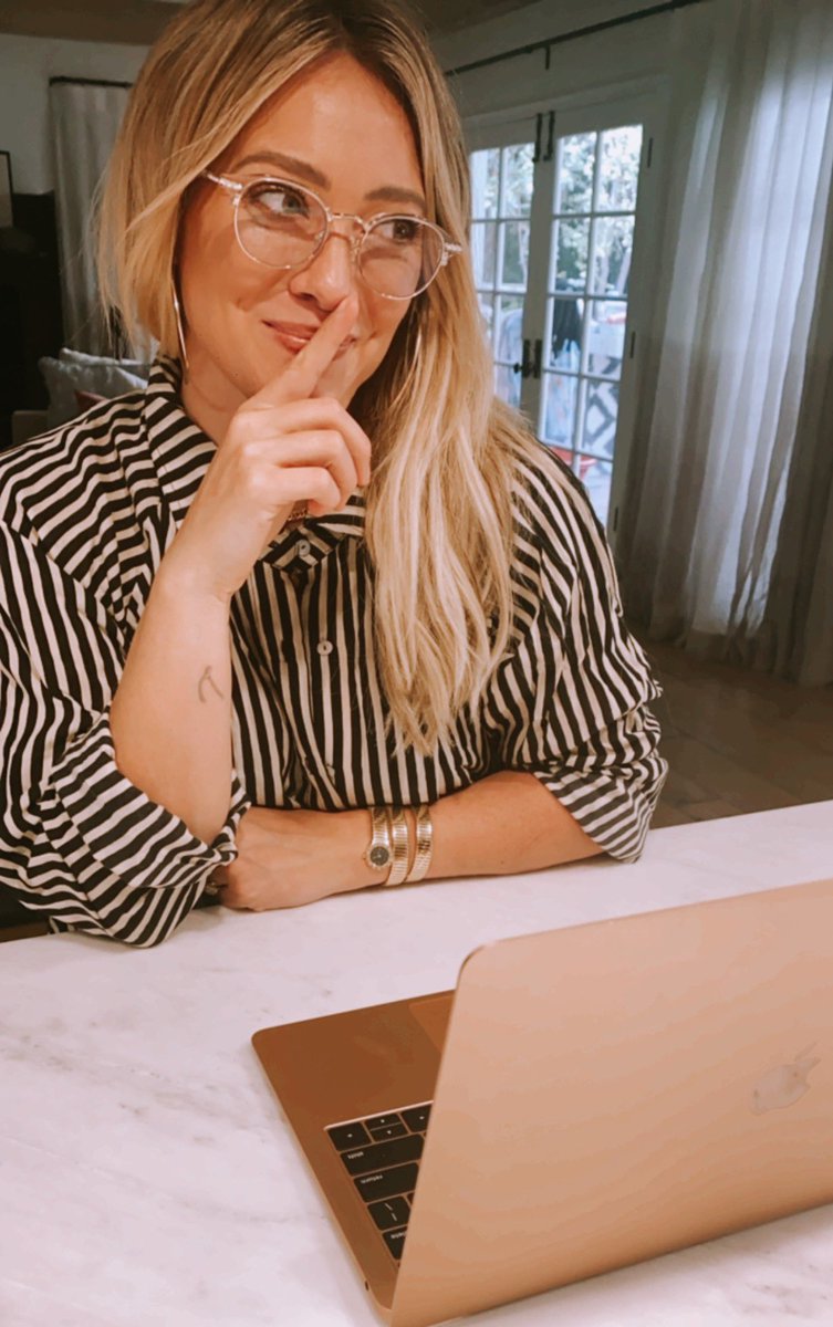 Working hard or hardly working?? Whichever you’re doing, protect your 👀 with my bit.ly/EleanorMusex_H… 👓 with blue light blocking lenses from my collection with @GlassesUSA #MusexHilaryDuff #GlassesUSA #GlassesUSApartner