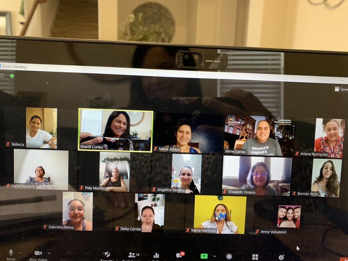 Sharill26_2's tweet photo. Our parents learned about Grit and Resilience with Jaime Carias. Continue to follow us on social media to learn about the next Parent PD. Continuè seguir la pajina para mas informacion sobre el proximo taller para padres. https://t.co/ufJr6QtEUL