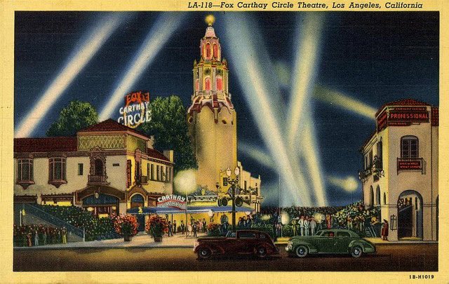 Carthay should always feel as if we were there for that world premiere, Dec 21,1937, when audiences first had the chance to go on an adventure with Snow White and the Seven Dwarfs. I just wish they had some spot lights and vintage limos parked there in BVS.
