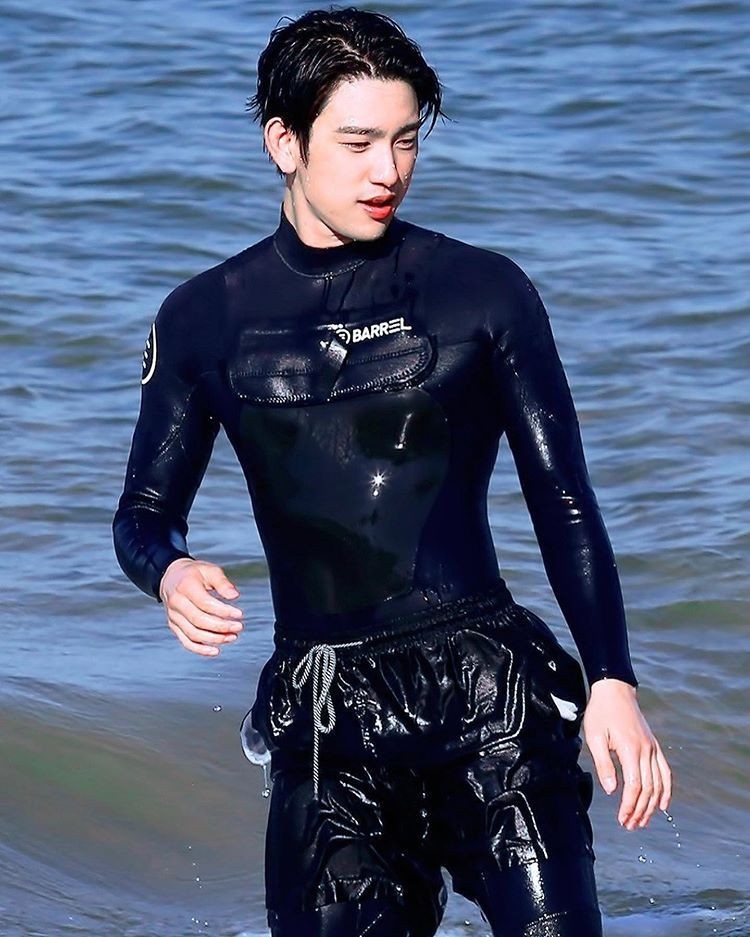 HossainMehrin's tweet photo. HAPPY BIRTHDAY !!!!!!! To our beloved cutest baby boy jinyoung  ( ˘ ³��)♥︎  oh baby we love you so much ! Thanks for everthing ..... stay safe !!!! @GOT7Official @GOT7_Japan #jinyoungday #GOT7 https://t.co/HxJM7KXhQC