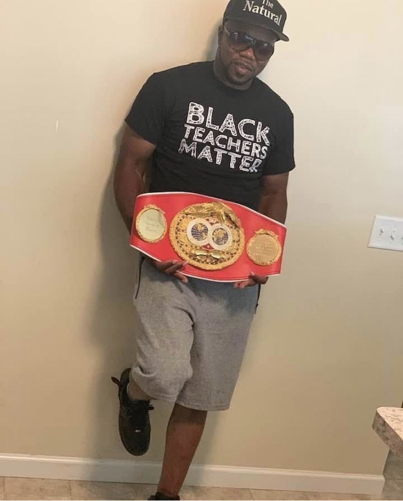 It’s a honor to work along side of Charles “ The Natural” Murray. The knowledge he passes on to be will breed the next generation of World Champions, inside and outside of the ring #triplethreat #Alcole #Raymercer