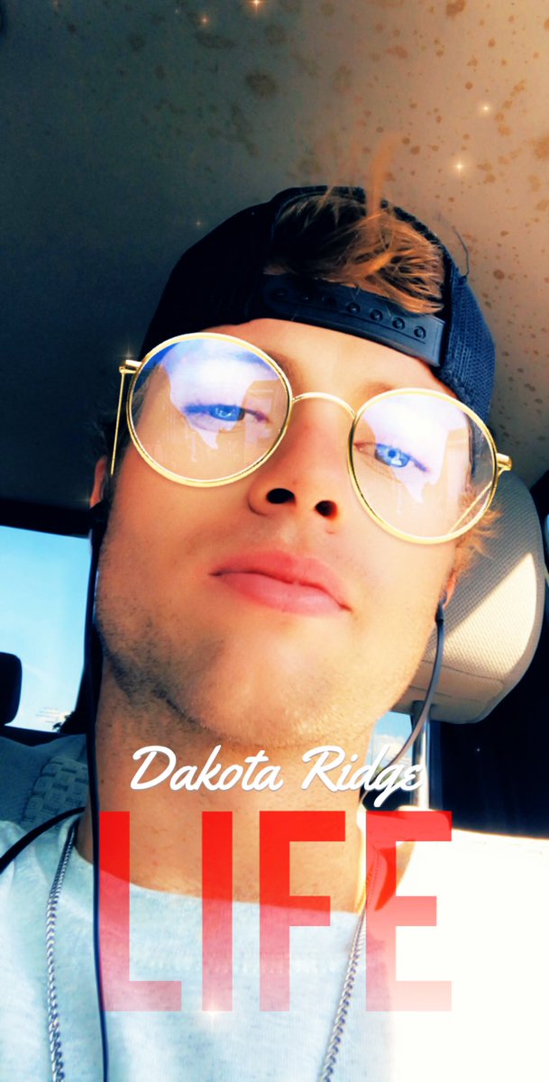 SchoolBoyColt's tweet photo. #TheyJustWannaHaveFun😉 https://t.co/tGi55qlm7r