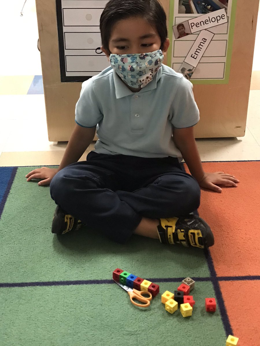 ReidKaylea's tweet photo. We are measuring classroom items using snap cubes. #prek #measurements #walkerpirates @jjkennedy03 https://t.co/ZgiBh39v6K