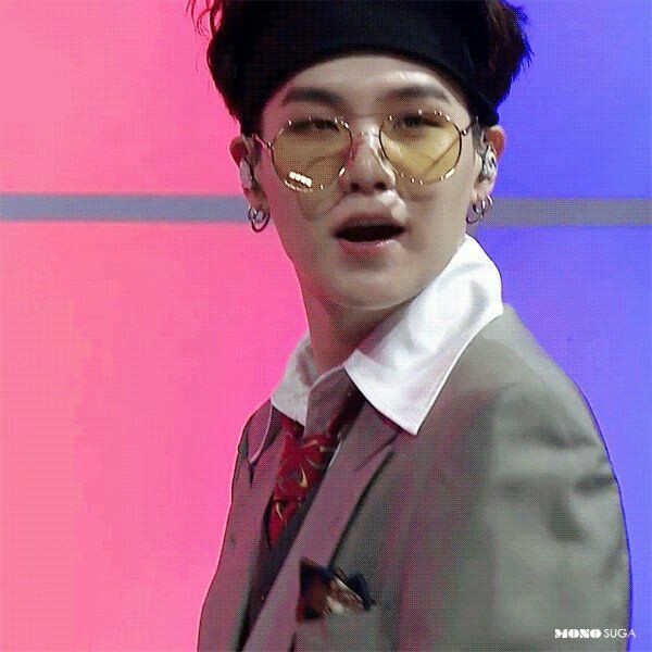 And hello this look of yoongi remains iconic