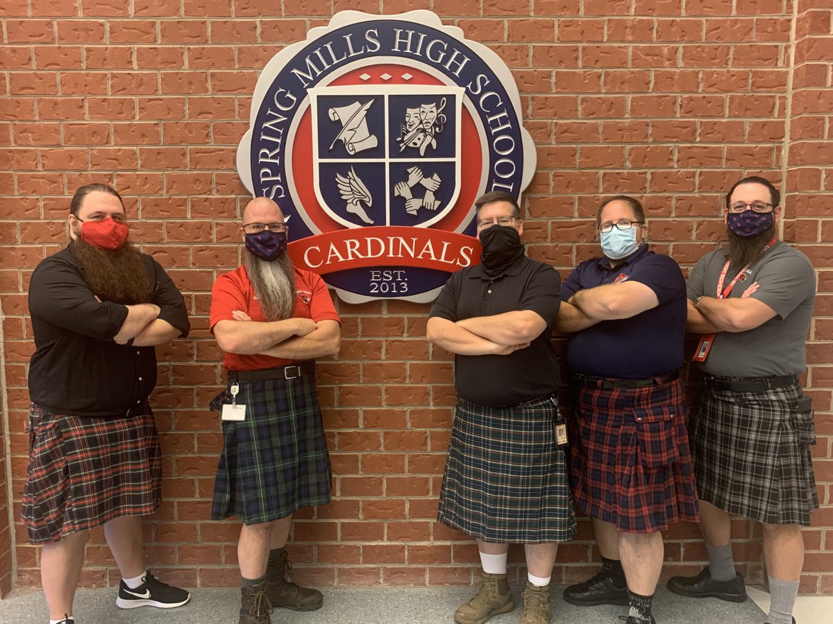 SMHSPlayers's tweet photo. Ready for the first full day of 2020-2021!
#squadgoals @SMHS_Official https://t.co/4YYPSuL1rj