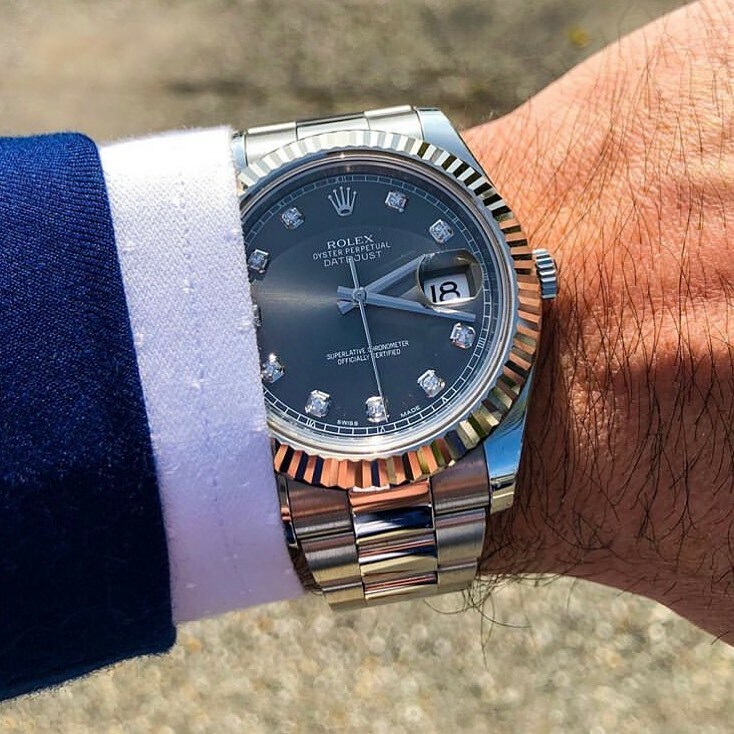 buy1way's tweet photo. How do you find it ?
.
☑️Follow @buy1way for more contents
.
.
——————————————————————
📸 by @myeverydaywatch
.
.
#buy1way #rolex #rolexmilgauss #rolexmilgaussgv #rolexcollector #rolexsubmarinerdate #rolexsub #green #classicrolex #mensfashion #mensst… https://t.co/dLqmd5DVHY https://t.co/XtrUhXcKA5