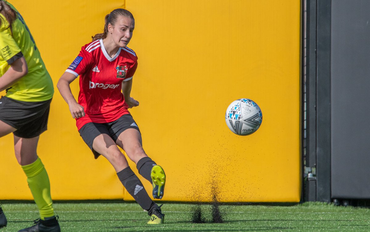 SFCWomen's tweet photo. Action from our development team’s @FAWNL opening day clash v @SCLadiesFC yesterday, courtesy of @JoshMyersPhoto 🔴⚫️👍🏼

#ClubTogether #WorldsFirst https://t.co/GBgttoIF34