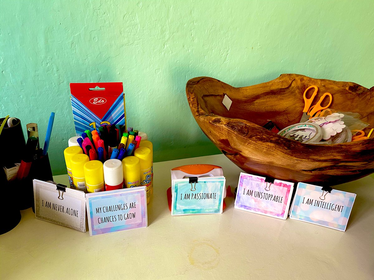 poetic_punk's tweet image. I always make sure that the office looks friendly so that my client feels comfortable to open up #TherapistsConnect