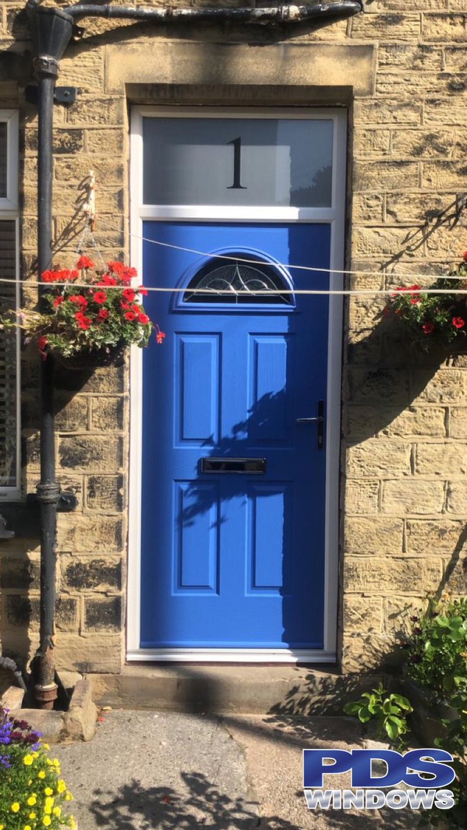 PDSWindows's tweet image. Stunning Pair of @SolidorLtd installed