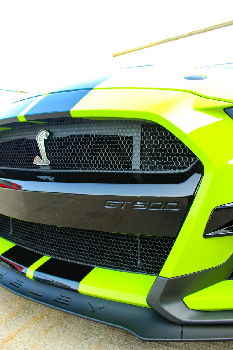AvalonFord's tweet photo. DRIVE A LEGEND. 2020 Ford Mustang Shelby GT500
▪️ Carbon Fiber Track Pack
▪️ Painted Over-the-Top Stripe
▪️ Technology Package
▪️ EXTREMELY RARE
Selling exclusively at Avalon Ford. Contact dealership: 709.754.7512 x 245 | sales@avalonford.com
#mustangmonday #fordperformance #yyt https://t.co/pmCxjXx0Lz