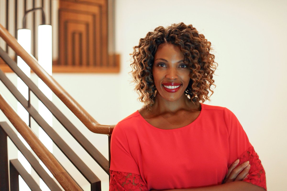 FortWorthOpera's tweet image. FWO is proud to announce Afton Battle as the company's eighth General Director! A highly regarded Arts Administrator, Development Director &amp;amp; Consultant in the art, ballet, and theater worlds of Chicago and NYC, Ms. Battle will lead FWO into its 75th anniversary season in 2021.