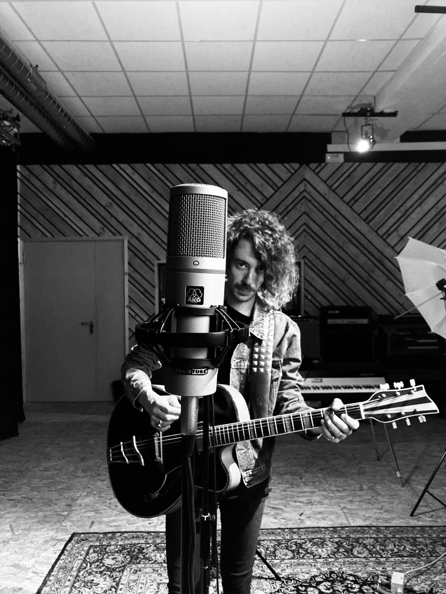 Bookique Trento tweet media