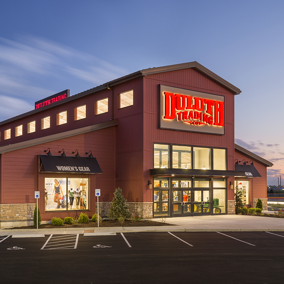 LittleBCT's tweet photo. Duluth Trading creates gear unlike no other. Donated by Marcye Britt, this $100 gift certificate can be used across the brand’s extensive catalog, from the latest in fashion to the best tools for the job (or the best toys). The bidding starts at $50! https://t.co/aj3IL6dmW2
