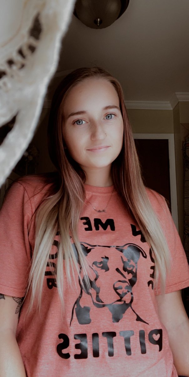 autumnbreeze23's tweet photo. https://t.co/PdlI43wQfX #onlyFans #MondayMotivation #babygirl #buyers #sellingcontent #subandbuy #subme #rebill #daddy https://t.co/6pxYdrwQBW