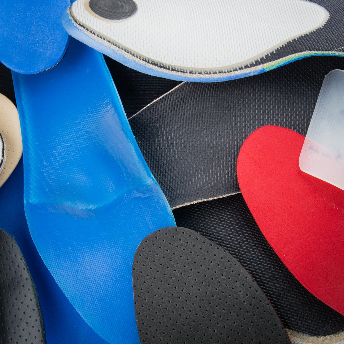 Profysic's tweet image. Iedere sport zijn eigen zool! Daarom gebruiken wij verschillende zoolmaterialen en -technieken, van een ultrdunne carbon wielerzool tot een dempende wandel- of hardloopzool.
#jouwsportjouwzool #sportpodotherapie #sportpodologie #sportzolen #sportsteunzolen #sportinlays #sportzorg