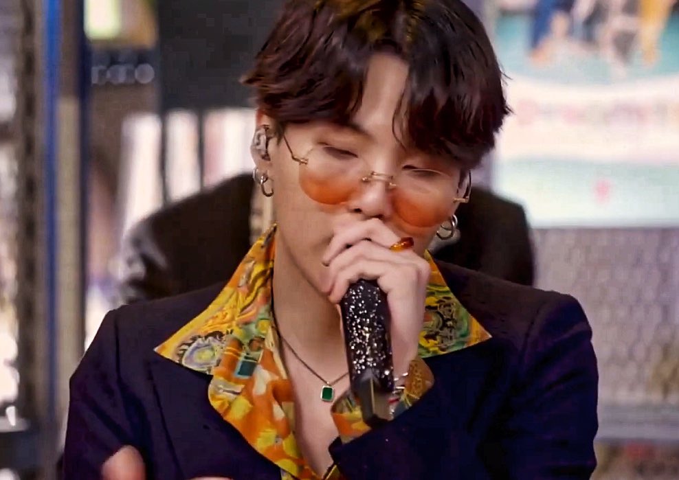 yoongi pics tweet media
