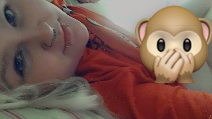 Pierced_Angel_'s tweet photo. Good morning! ☀️💋

Help me reach my goal on my #onlyFans so I can post a special video! 😮 

https://t.co/RaSKYGgENg https://t.co/gScxnfkTWz