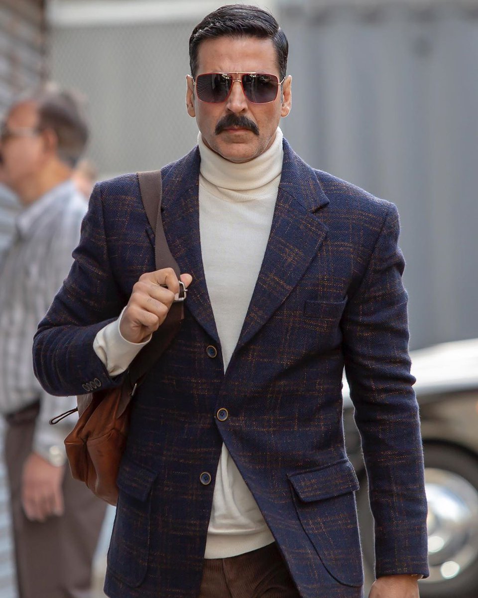 ComingTrailerIn's tweet photo. Akshay Kumar in #BellBottom 🎬 #MonSlay https://t.co/cHJ69qMn6g