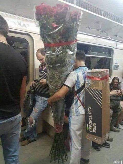 EicYms9XcAI1_Lk?format=jpg&name=small