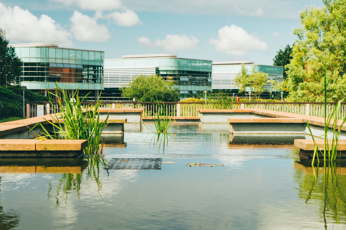 edgehillsu's tweet photo. Move in day is SO CLOSE NOW! 😍 💜💚 ⁣
⁣
Joining us over Welcome Weekend? Give us a wave in the replies! 👋👋⁣
⁣
And don't forget to check out your full #EHUWelcome guide 👉 https://t.co/Tb49kRwjlY https://t.co/gT5UiZsIGA