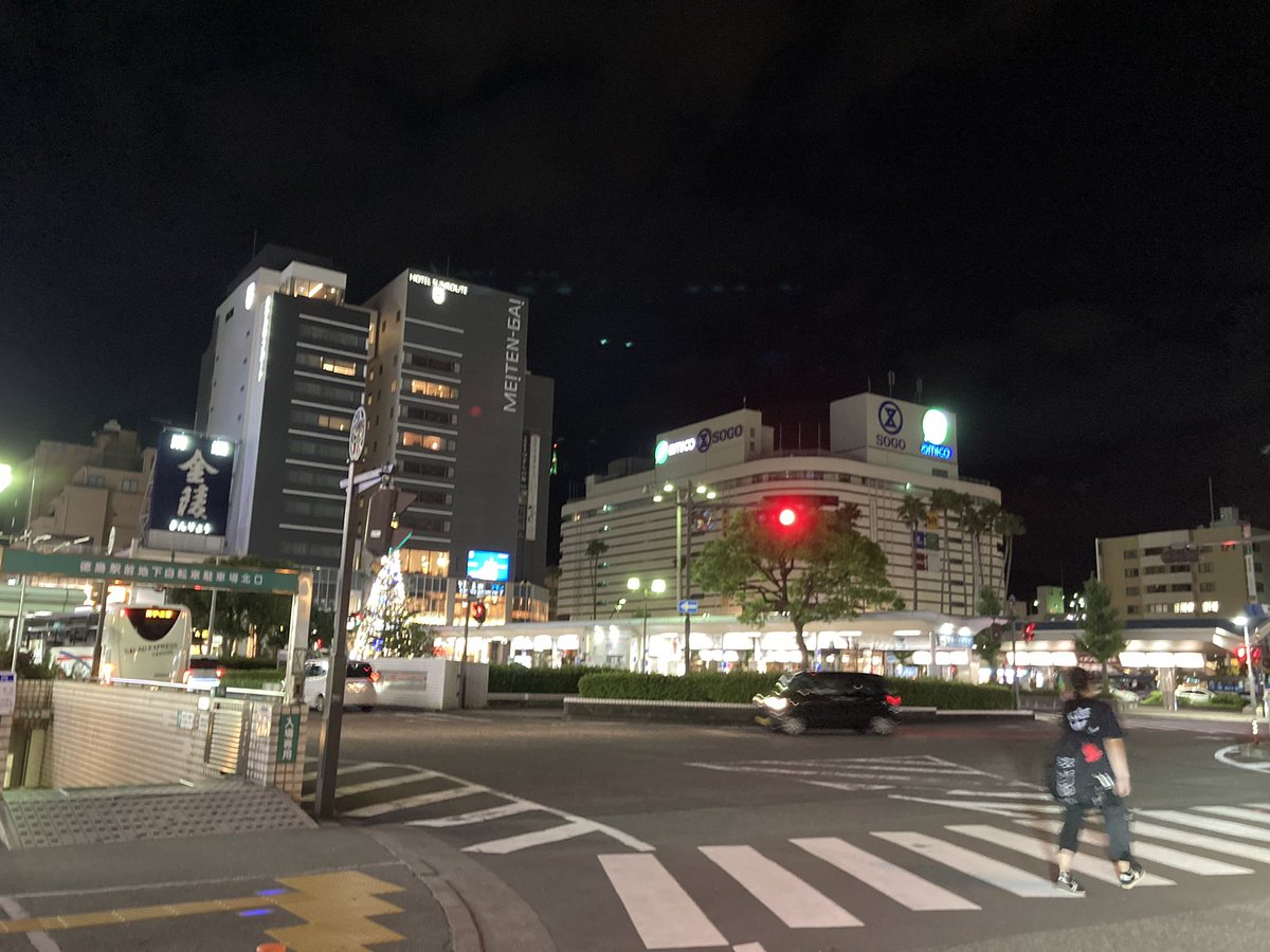bigsky710J's tweet photo. そごうの看板残ってたんか！ https://t.co/KAmqOeMtJb