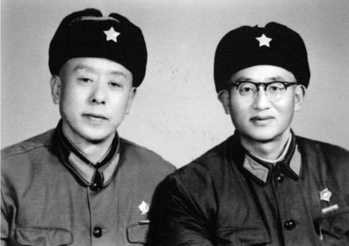 27&28) Tang Brothers, Tang Binglin (left) and Tang Bingyu (right), who—as communist moles serving as Republic of China Army officers at Jiangyin Fortress, key to defense of Yangtze River—engineered one of most shocking defections in world military history.  https://twitter.com/simonbchen/status/1292157457729347585?s=20
