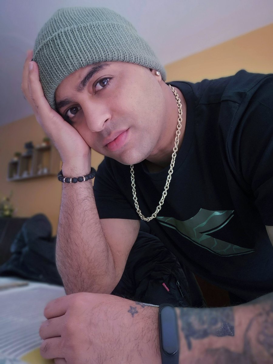 Chenecou tweet media