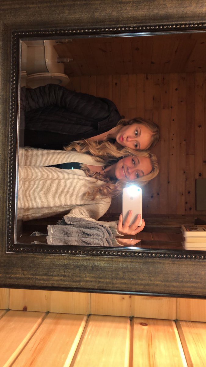 Happy Birthday Hannah❣️💋 Big 19!!!! I love youuuu <a href="/hannah__daviss/">Hannah Davis</a>