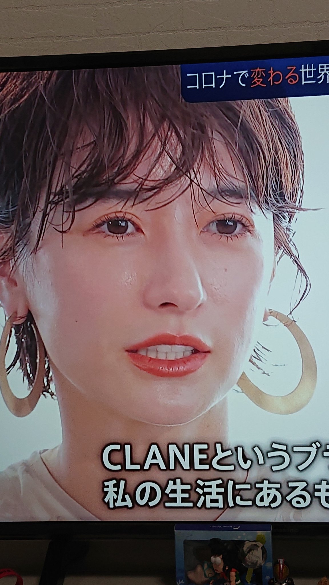 ゆかりん マトリョーシカ ２ 松本恵奈 の雰囲気変わりすぎて誰かわからんやったwwww名前でなんか聞いたことあるなぁ ええ 松本恵奈 ってなった そりゃ10年前とかに見てた人だもんな 雰囲気も変わるよね T Co Poc0oebvf7 Twitter