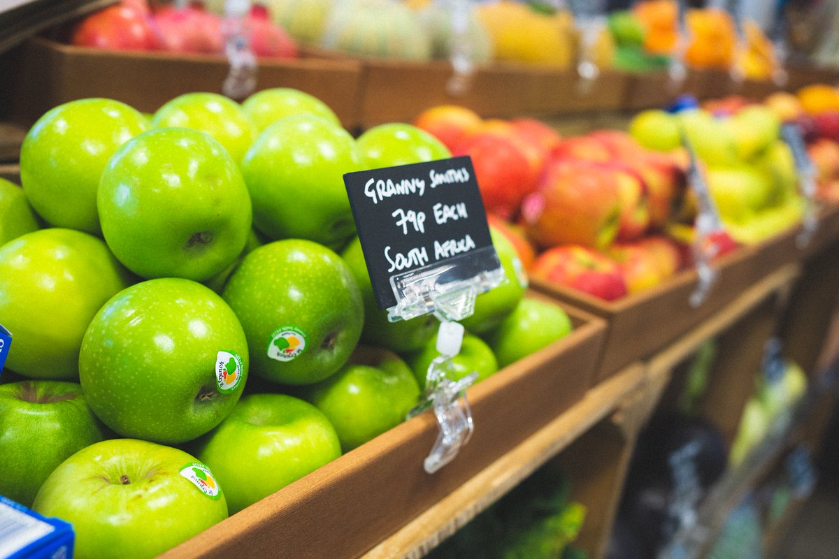 Pinkie Farm tweet media