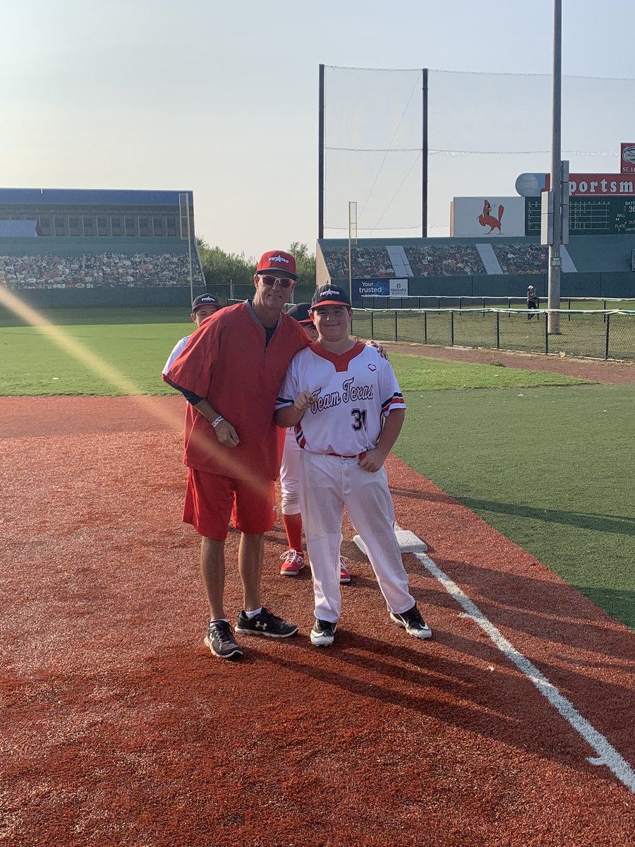 #DCW #BaseballBling  Cole’s team fell a bit short in the Championship game - still proud of him and his hard work. He likes that big heavy ring to add to his growing collection!