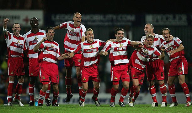 Coppinger26's tweet photo. 15 years today my first official goal for @Drfc_official , what a night against a strong @ManCity team. #Bellevue #carlingcup ⚽️🏆 https://t.co/I8t8dNccVc