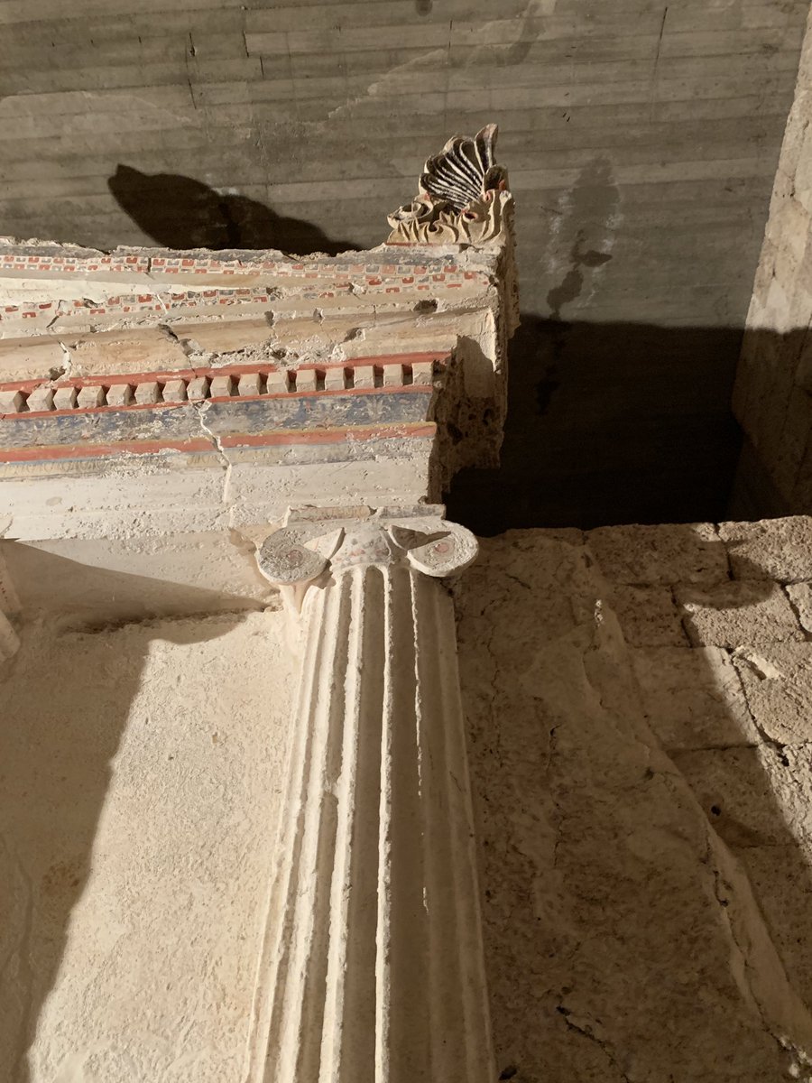 One last tweet, just to highlight the amazing architectural elements rendered in plaster and preserved under the immense tumulus! Take a look at how color is applied to highlight particular elements in the capitals and the entablature! There’s some cool stuff up north!