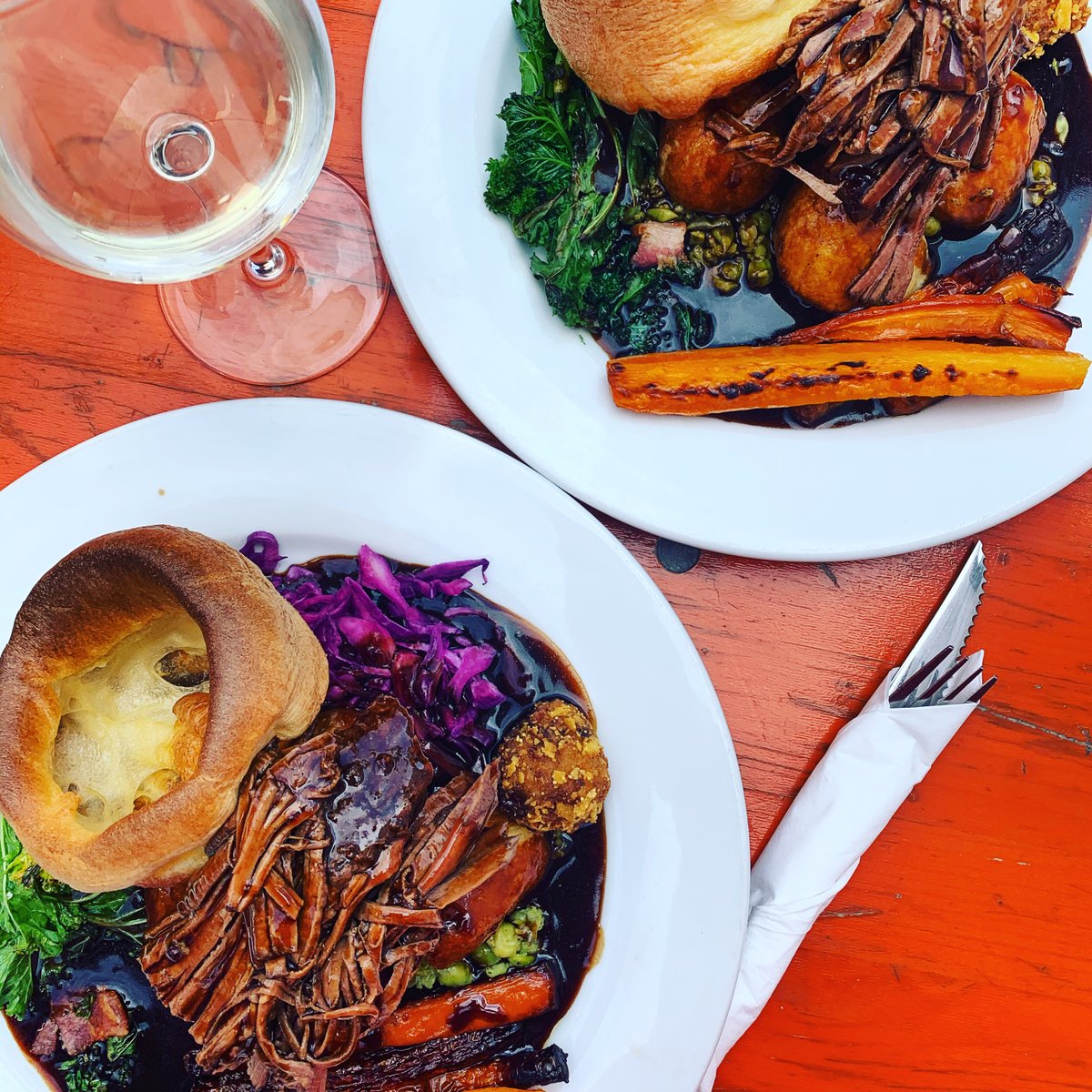 TheEatSheets's tweet photo. madmumof7: The Best Roast Dinner in Southsea, Portsmouth, UK https://t.co/hLwauv0lcT #foodblogger #SundayRoast #Review https://t.co/t9MsGla8wE