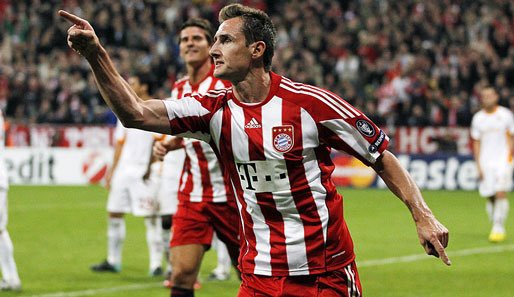 Miroslav Klose is one of the best strikers, if not the best striker Germany ever had. (I’m not forgetting about Gerd Müller). He joined from Werder Bremen and played for the club from 2007 until 2011. Afterwards he joined Lazio Rom where he then also ended his career 2016.