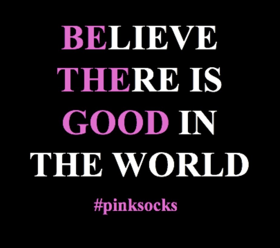 nickisnpdx's tweet photo. life is a series of choices. 🌍💖😊 #pinksocks ✨ https://t.co/G6dJ2cWNj2